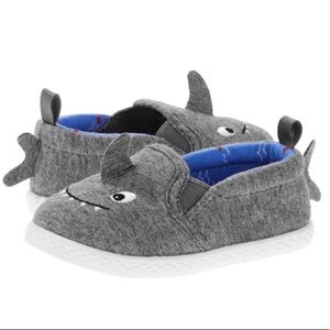 Wonder nation baby shark slip on shoe
